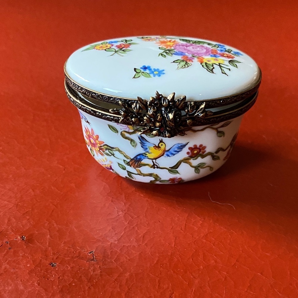 Pate De Limoges Trinket Box France Floral Porcelain Hinged Lid Miniature